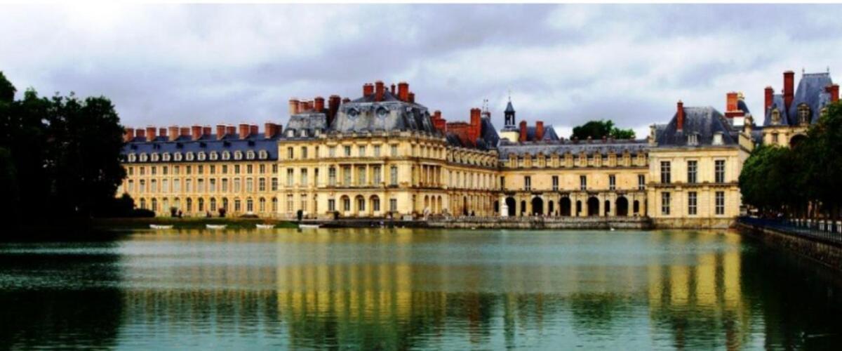 Zanzibar - 15 Min Walk To Fontainebleau Chateau アヴォン エクステリア 写真